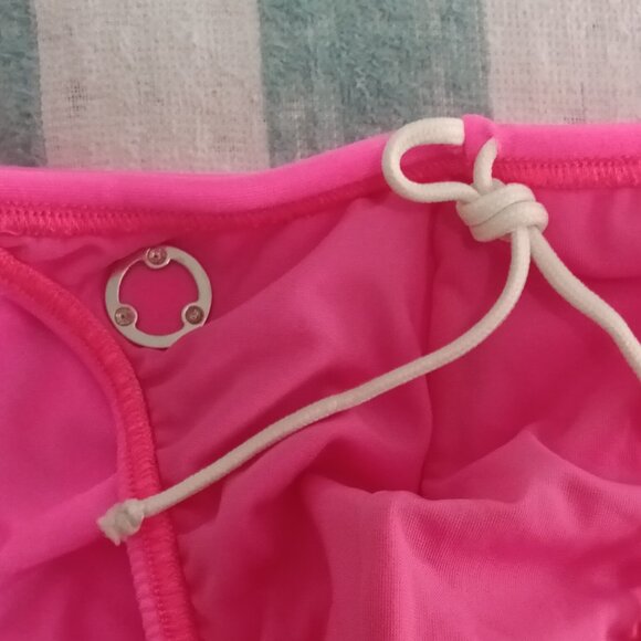 (*) DESIGNER MODUS VIVENDI PINK BIKINI SWIM BRIEF, SIZE "S" (30"-32") Pre-Owned - Picture 3 of 7